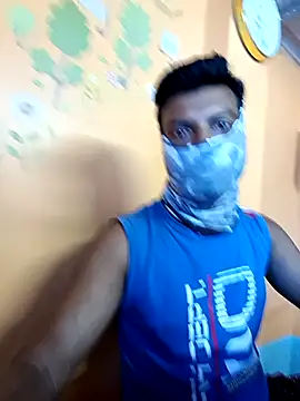 Snapshot of model_yesx chatting on 02.23.25 model yesx online show from 02.23.25