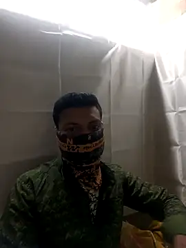 Snapshot of model_yesx chatting on 02.16.26 model yesx online show from 02.16.26