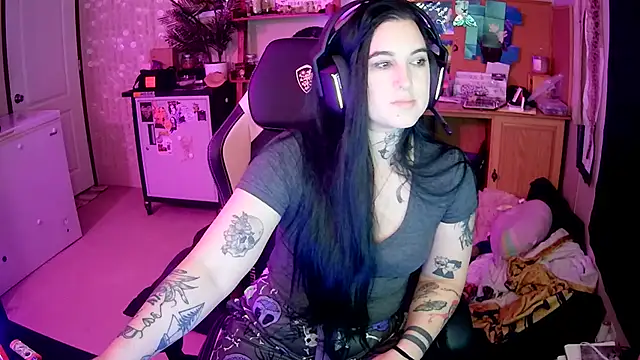 ferocityflame online show from 11.10.25