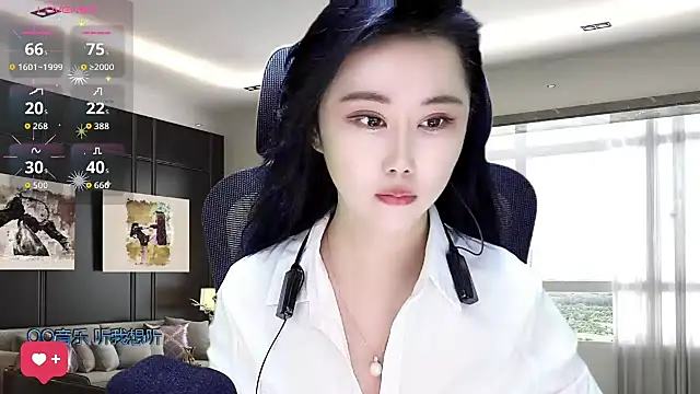 Snapshot of W-E-N-123 chatting on 11.05.25 W-E-N-123 online show from 11.05.25