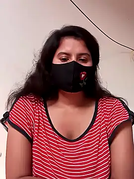 Snapshot of Cute_Nipa chatting on 12.25.24 Cute Nipa online show from 12.25.24