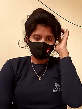 Snapshot of Cute_Nipa chatting on 12.26.24 Cute Nipa online show from 12.26.24