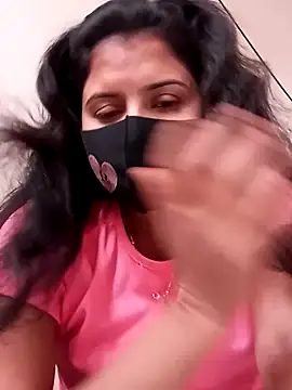 Snapshot of Cute_Nipa chatting on 02.20.25 Cute Nipa online show from 02.20.25