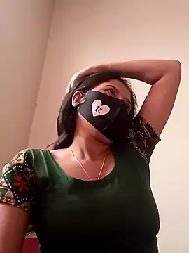 Snapshot of Cute_Nipa chatting on 02.23.25 Cute Nipa online show from 02.23.25