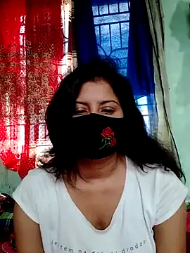 Snapshot of Cute_Nipa chatting on 09.18.25 Cute Nipa online show from 09.18.25