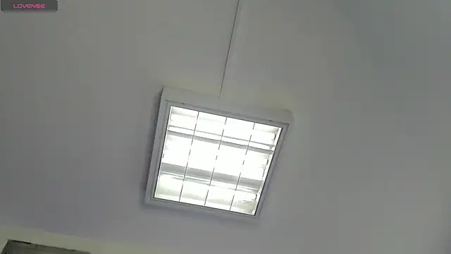 AnthonelaDuque online show from 09.28.25