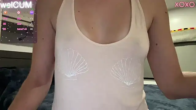 Snapshot of foreverkinky chatting on 12.24.24 foreverkinky online show from 12.24.24