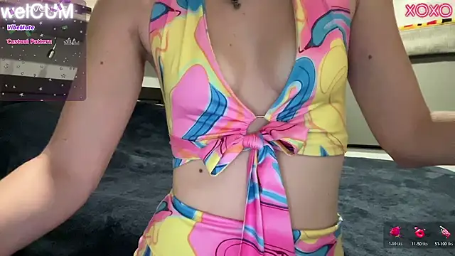 Snapshot of foreverkinky chatting on 02.24.25 foreverkinky online show from 02.24.25