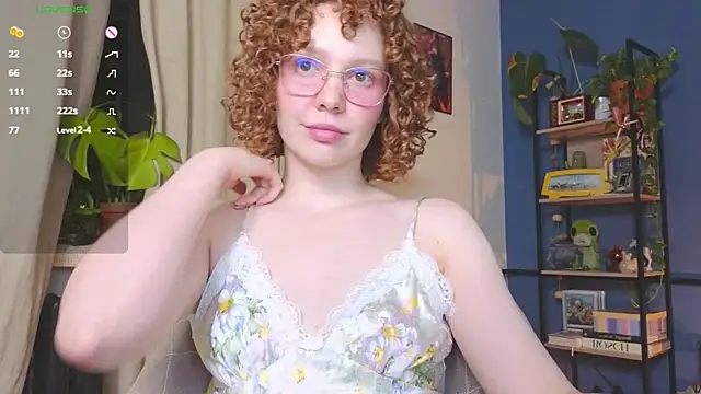 Snapshot of _lightmyfire chatting on 01.06.25 lightmyfire online show from 01.06.25