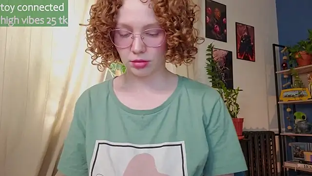 Snapshot of _lightmyfire chatting on 02.28.25 lightmyfire online show from 02.28.25