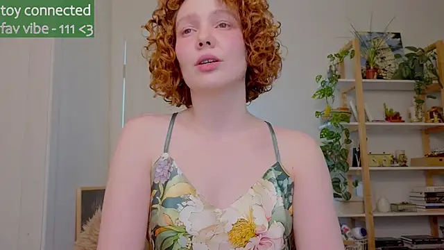 Snapshot of _lightmyfire chatting on 09.30.25 lightmyfire online show from 09.30.25