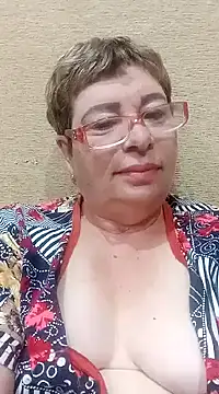 Snapshot of Lee_Nell chatting on 12.25.24 Lee Nell online show from 12.25.24