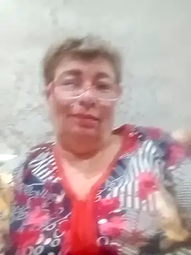 Snapshot of Lee_Nell chatting on 12.26.24 Lee Nell online show from 12.26.24