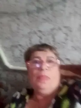 Snapshot of Lee_Nell chatting on 01.05.25 Lee Nell online show from 01.05.25