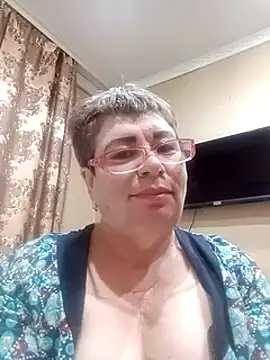 Snapshot of Lee_Nell chatting on 01.20.25 Lee Nell online show from 01.20.25