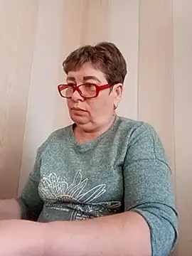 Snapshot of Lee_Nell chatting on 01.24.25 Lee Nell online show from 01.24.25