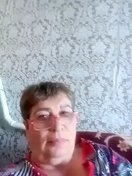 Snapshot of Lee_Nell chatting on 02.06.25 Lee Nell online show from 02.06.25