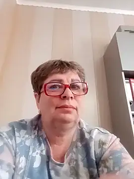 Snapshot of Lee_Nell chatting on 02.14.25 Lee Nell online show from 02.14.25