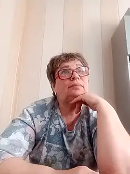 Snapshot of Lee_Nell chatting on 03.11.25 Lee Nell online show from 03.11.25