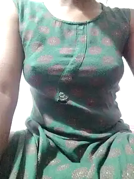 rituporna2004 online show from 01.18.25