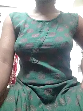 rituporna2004 online show from 02.15.25