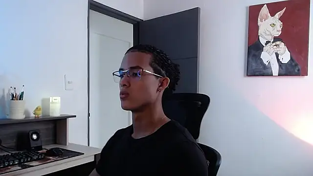 Snapshot of alejo_x3 chatting on 02.12.25 alejo x3 online show from 02.12.25