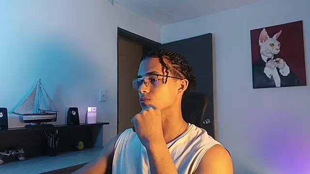 Snapshot of alejo_x3 chatting on 12.15.25 alejo x3 online show from 12.15.25