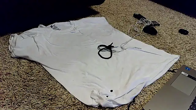 Snapshot of femgui69 chatting on 12.03.25 femgui69 online show from 12.03.25