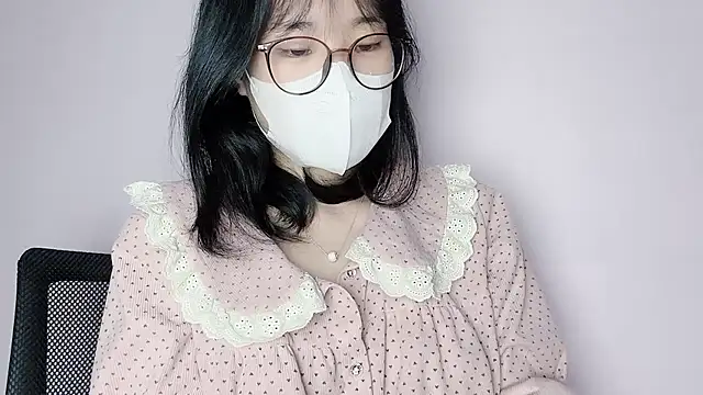 Snapshot of Baenee chatting on 02.08.26 Baenee online show from 02.08.26