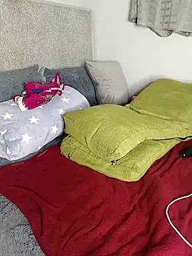 Babez show online show from 12.17.25