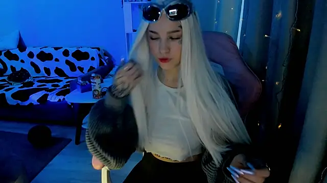 Ledy WWWII online show from 01.03.25