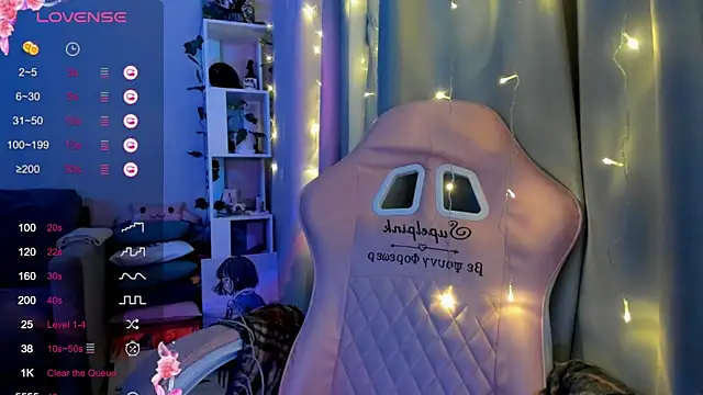 Ledy WWWII online show from 02.06.25