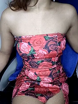 Snapshot of Leeeezzzz_roy chatting on 10.12.25 Leeeezzzz roy online show from 10.12.25