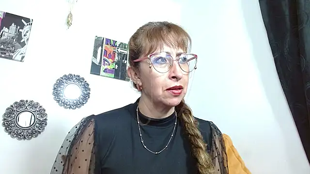 Wiktoria Brownx online show from 03.11.25