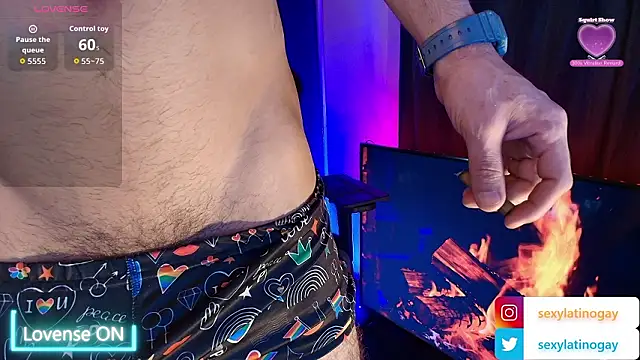 sexyboycolombi4 online show from 03.18.26