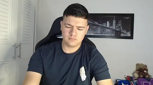 Plug Control online show from 12.31.24