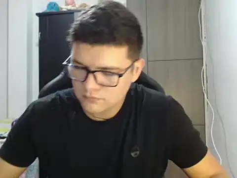 Plug Control online show from 02.28.25