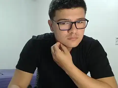 Plug Control online show from 04.29.26