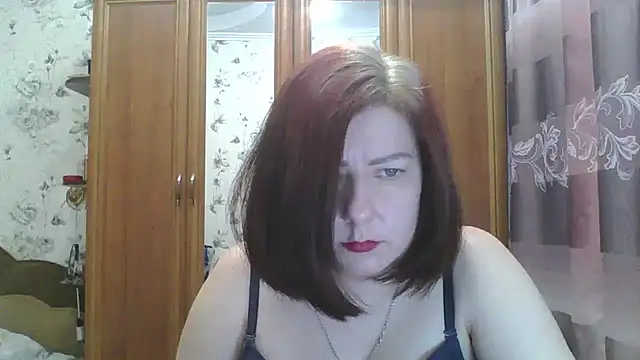 SophieNightAh online show from 02.20.25