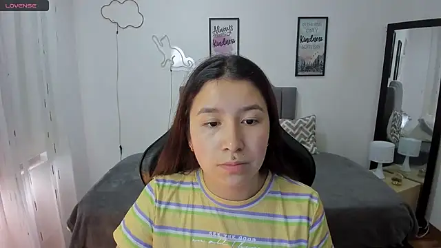 Amy joones online show from 10.07.25