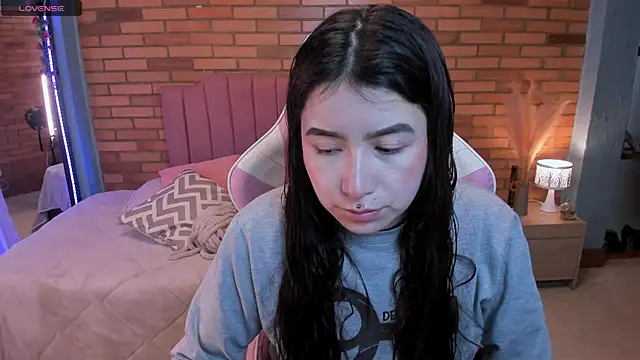 Amy joones online show from 05.21.26