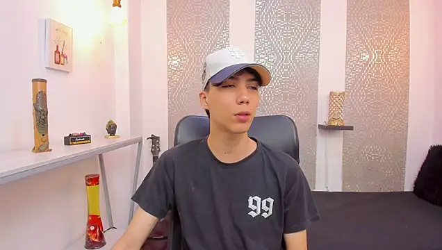 Nikolay Gregori online show from 11.20.25