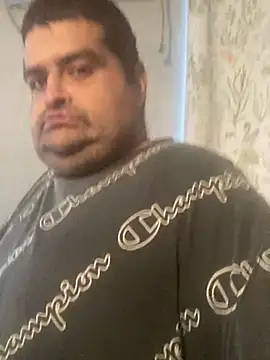 Snapshot of Miguel16i chatting on 12.05.24 Miguel16i online show from 12.05.24