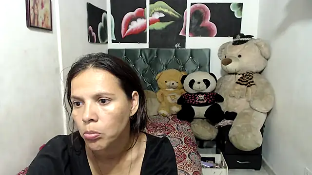 manzanahot9 online show from 03.11.25