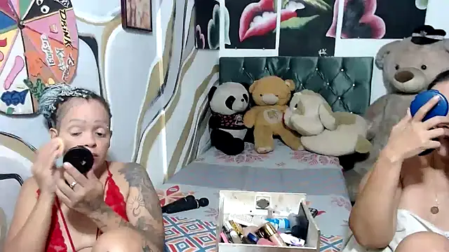 manzanahot9 online show from 10.06.25