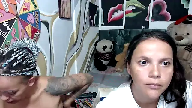 manzanahot9 online show from 10.07.25