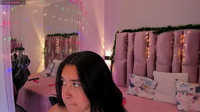 Snapshot of NikyBrookss chatting on 12.02.25 NikyBrookss online show from 12.02.25