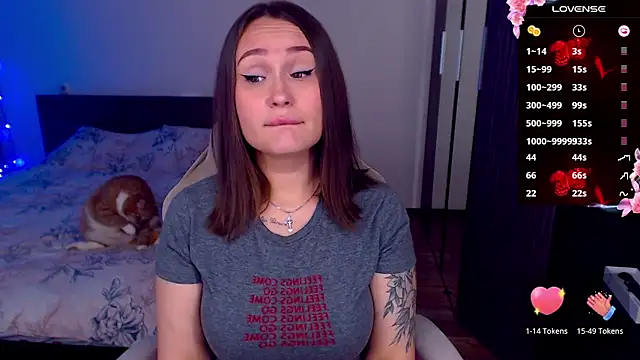 Cutie-Melanie online show from 11.02.25