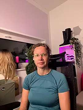 AnnikaRose online show from 01.11.26