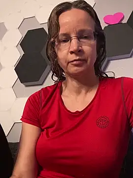 Snapshot of AnnikaRose chatting on 05.07.26 AnnikaRose online show from 05.07.26